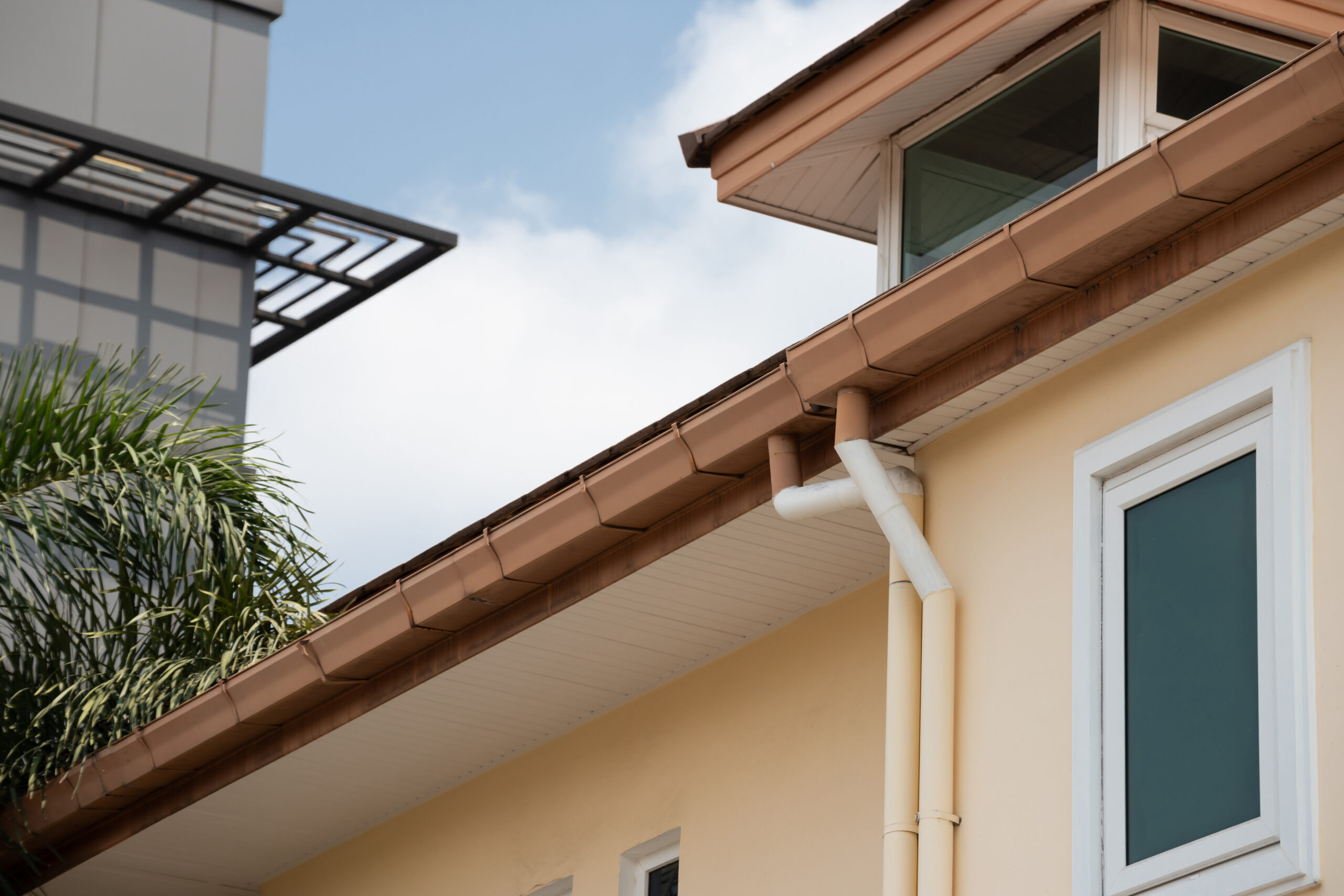 What Determines the Correct Degree of Slope for Gutters