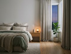 Transform your bedroom into a restful sanctuary. Explore easy tips on bedding, lighting, and temperature to build a comfortable sleep environment tonight.