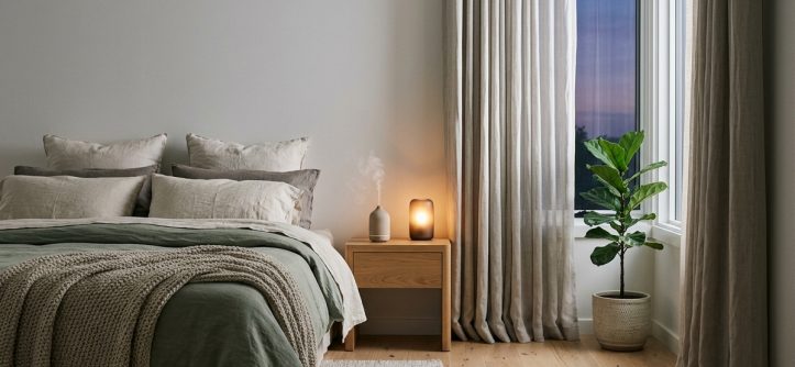 Transform your bedroom into a restful sanctuary. Explore easy tips on bedding, lighting, and temperature to build a comfortable sleep environment tonight.